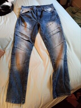 Denim Trends Whitewashed Skinny Jeans